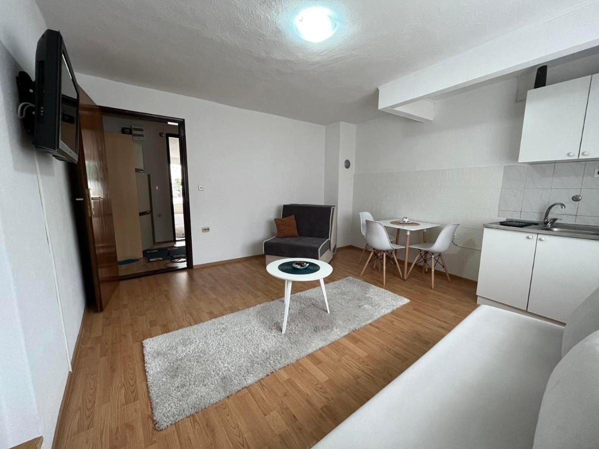 Sunlight Apartments Мостар Екстериор снимка